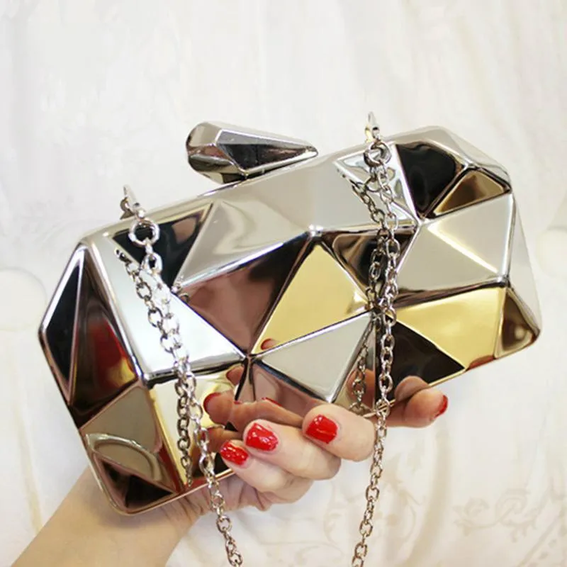 Geometric Three-dimensional Bag