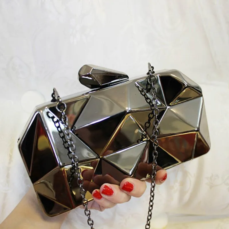 Geometric Three-dimensional Bag