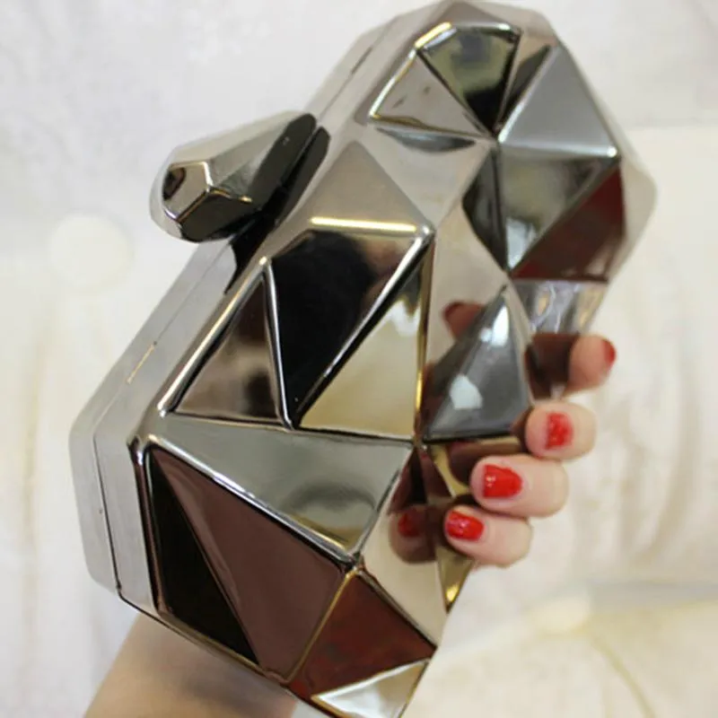 Geometric Three-dimensional Bag